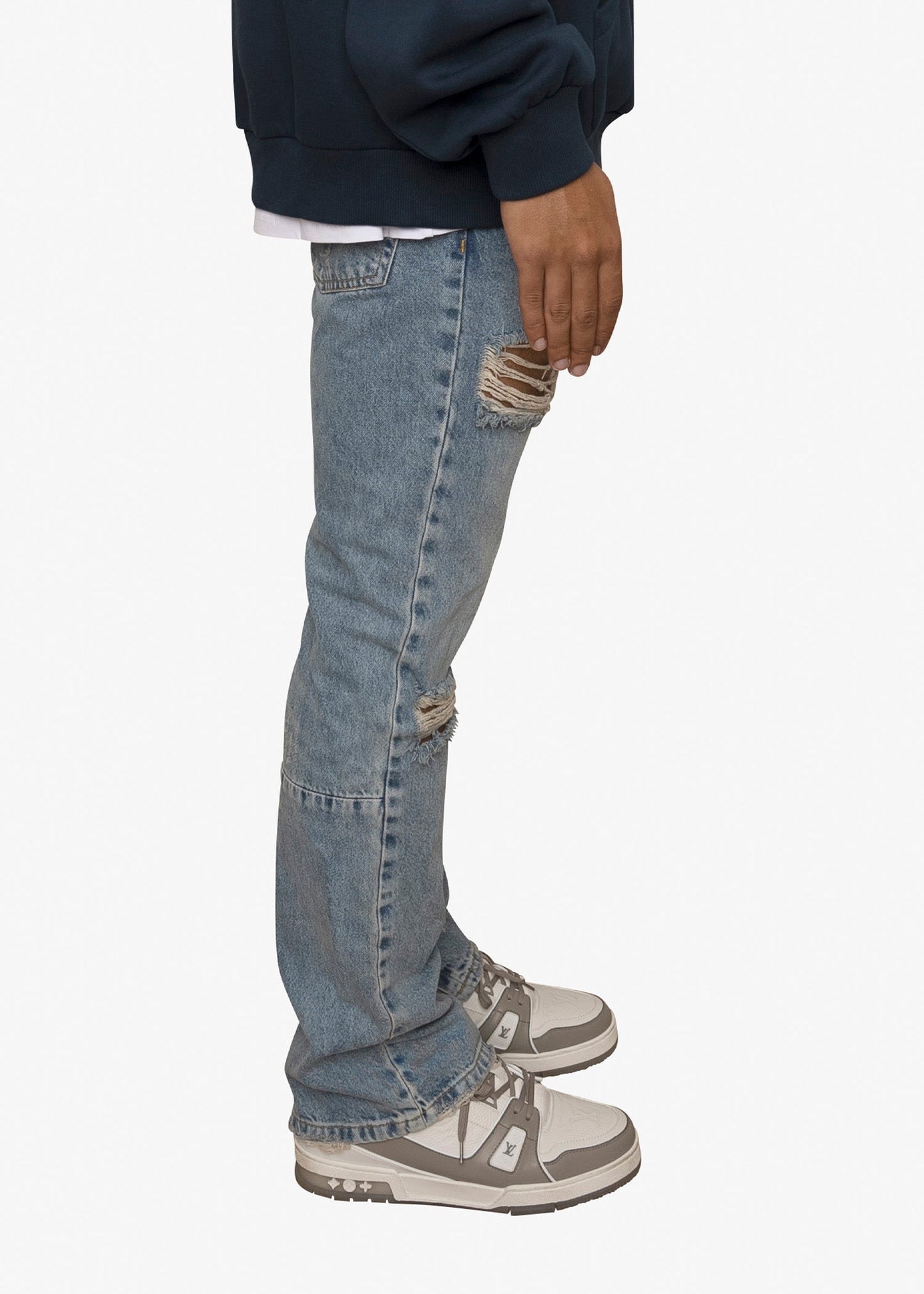 Ceasarss Distressed flared jeans