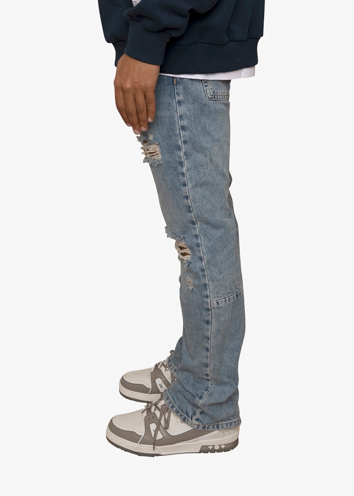 Ceasarss Distressed flared jeans